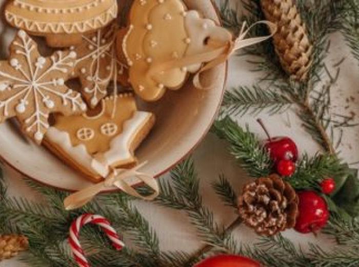 How to Reduce Holiday Sugar and Sweets