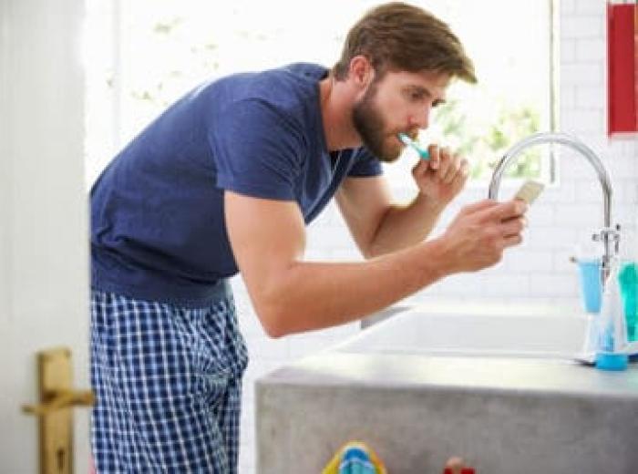 Top 3 Oral Health Facts for Men